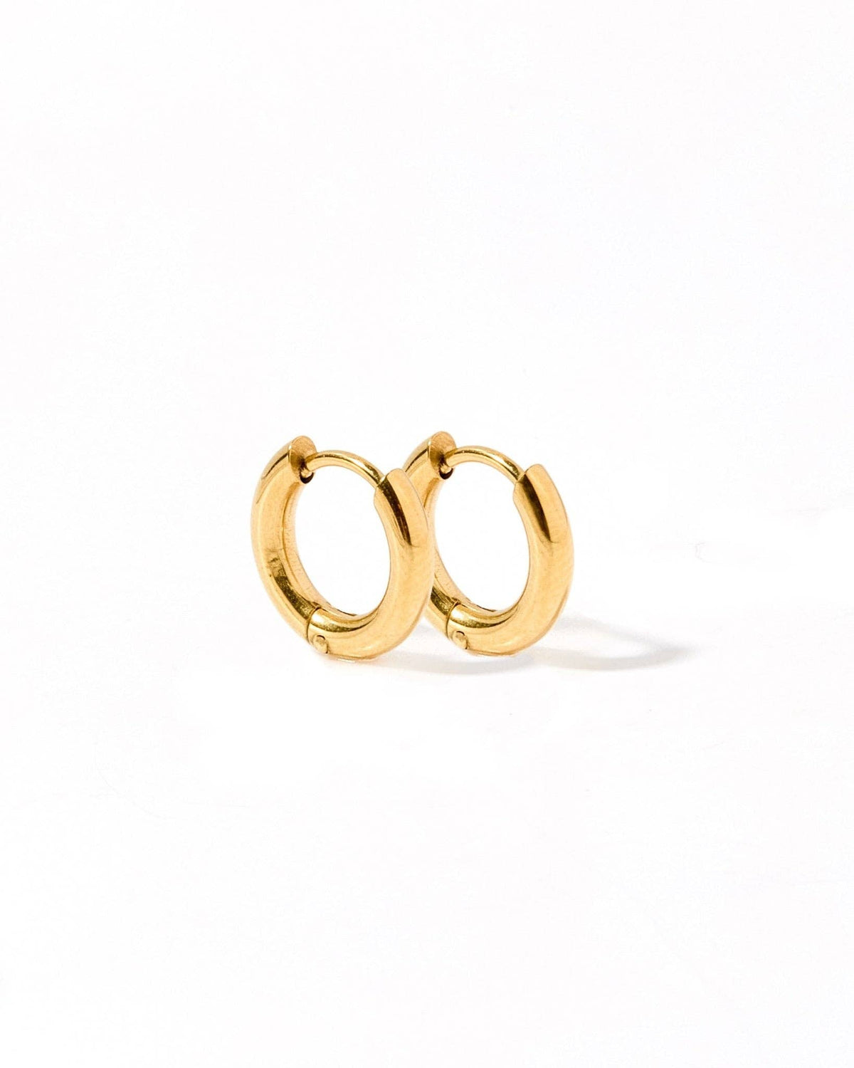 Huggie Earrings - Scarlett Hoop 10mm