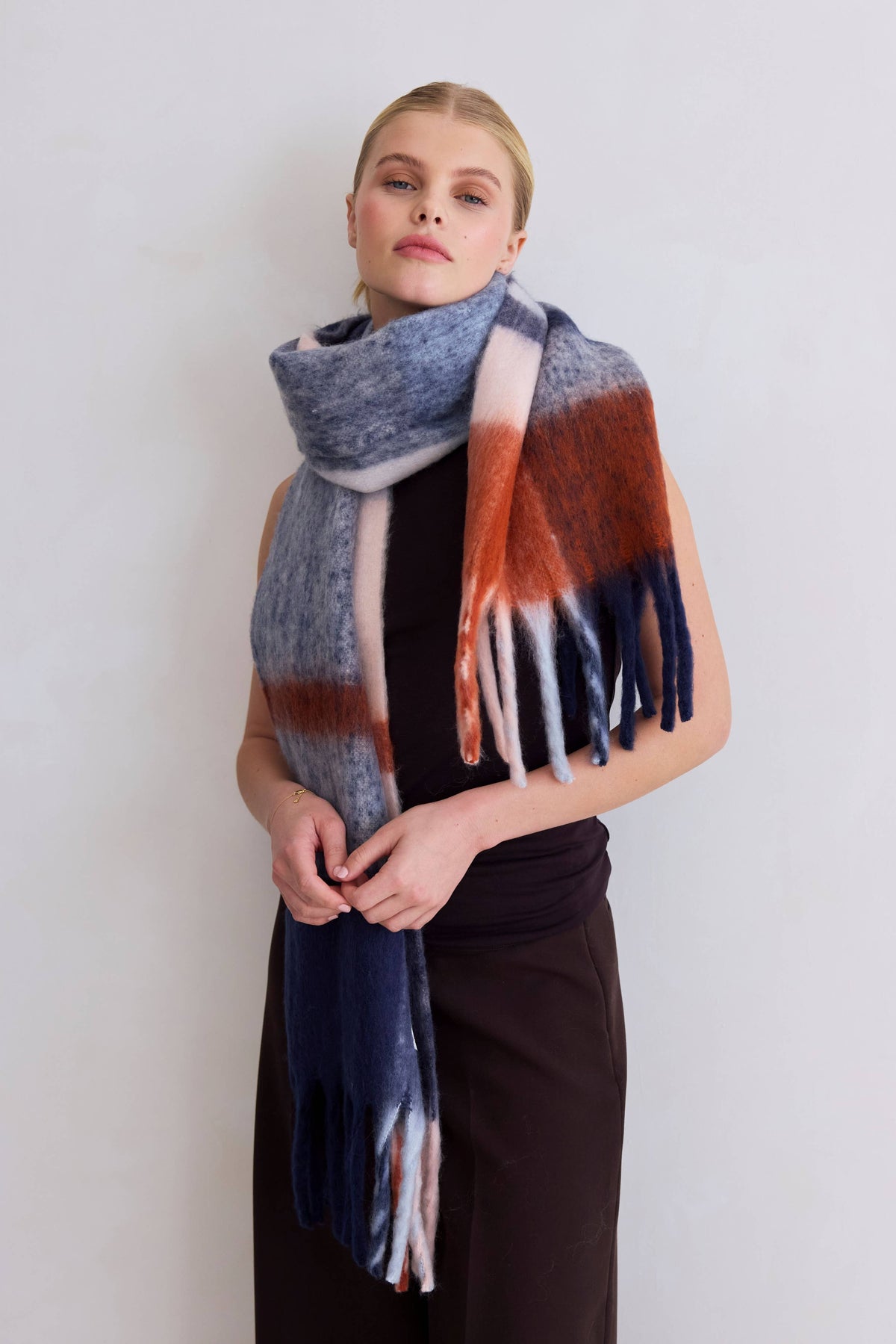 The Stockholm Scarf - Winter Lagoon