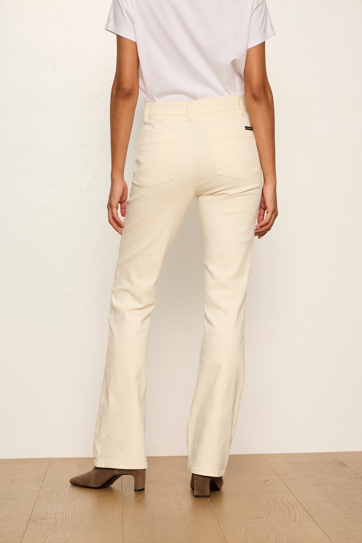 INSIDER BOOTCUT