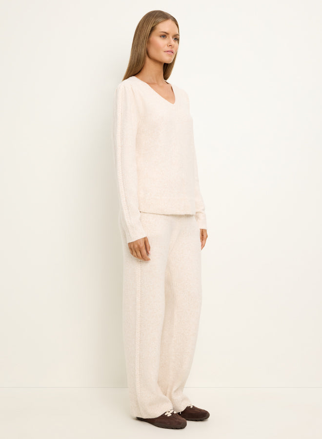 MANDY V-NECK FEMME PULLOVER