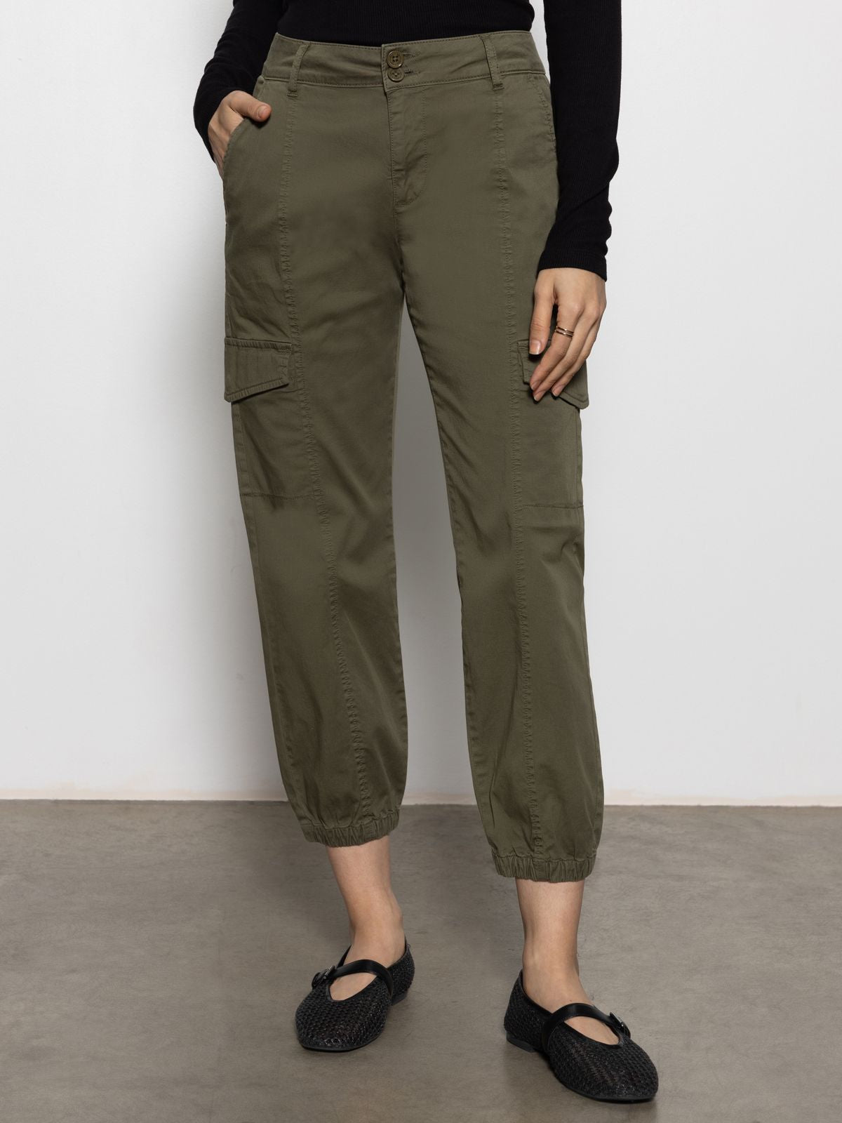 HIKER GREEN