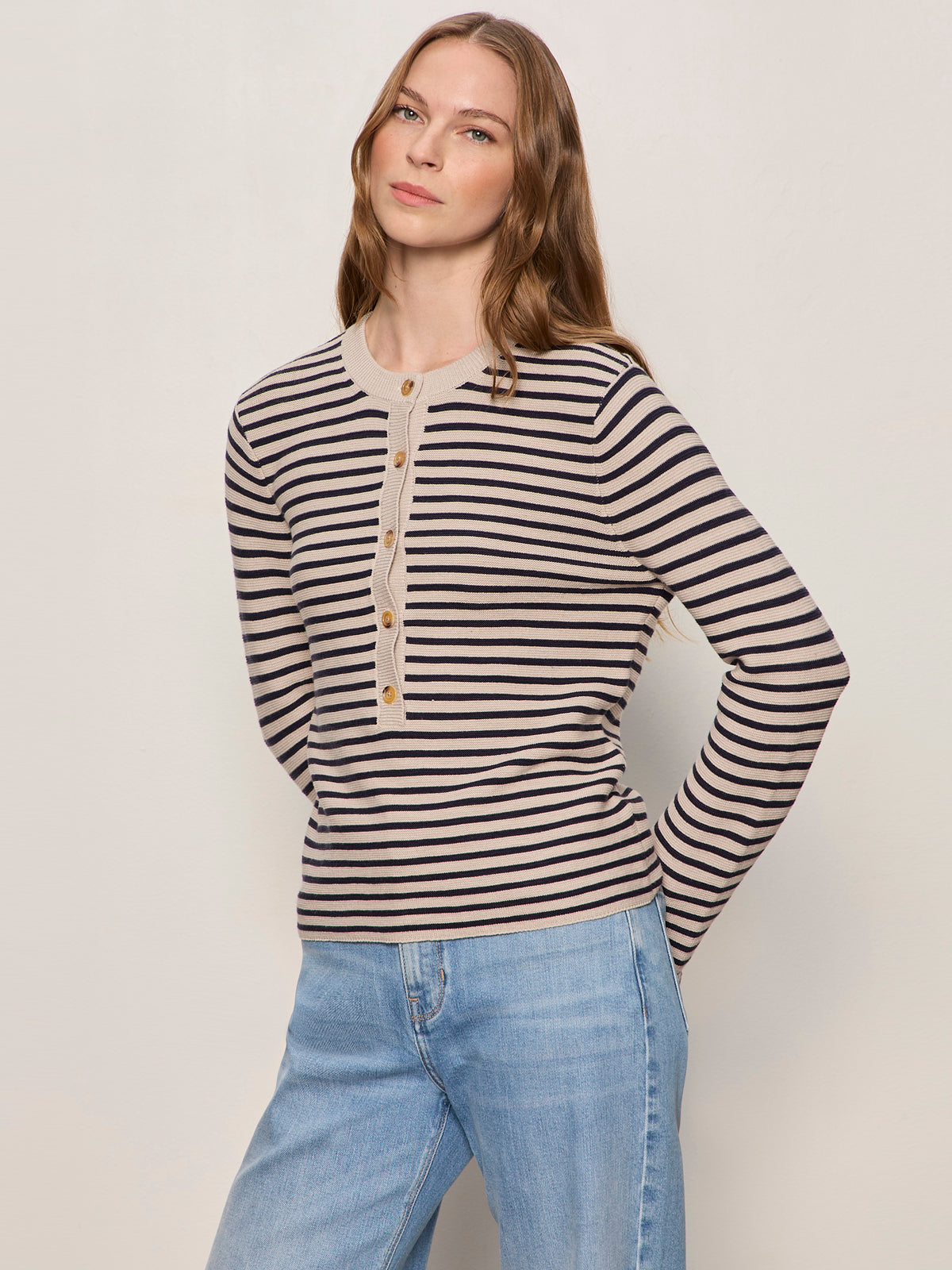EVERYDAY HENLEY SWEATER